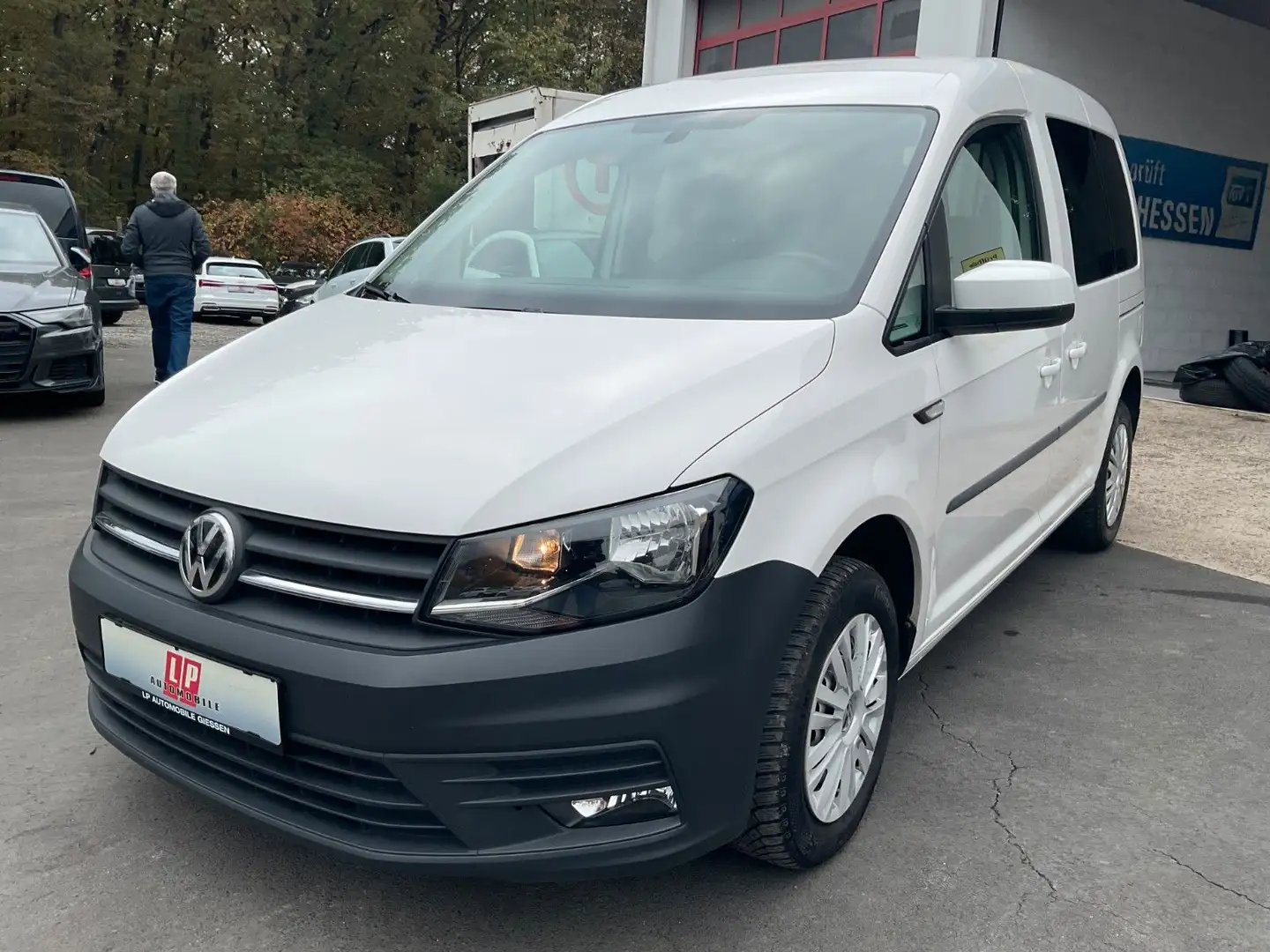 Volkswagen Caddy 2.0 TDI Navi Klima Kamera 7.Sitzer Weiß - 1