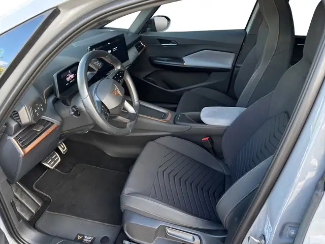 Cupra Born view 14