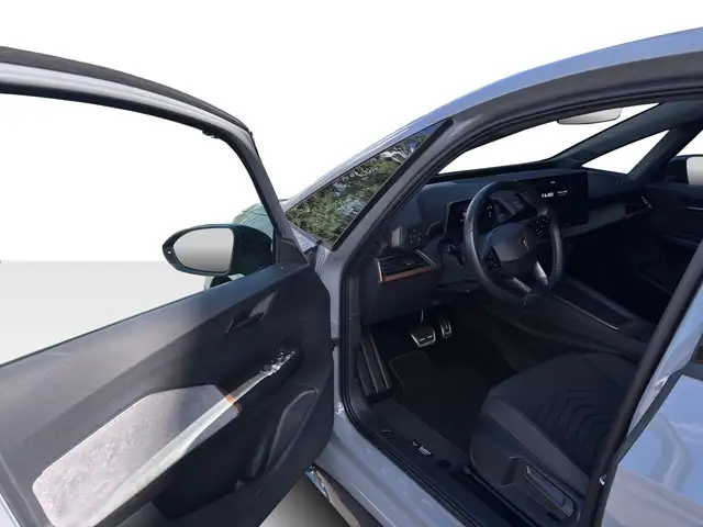 Cupra Born view 13