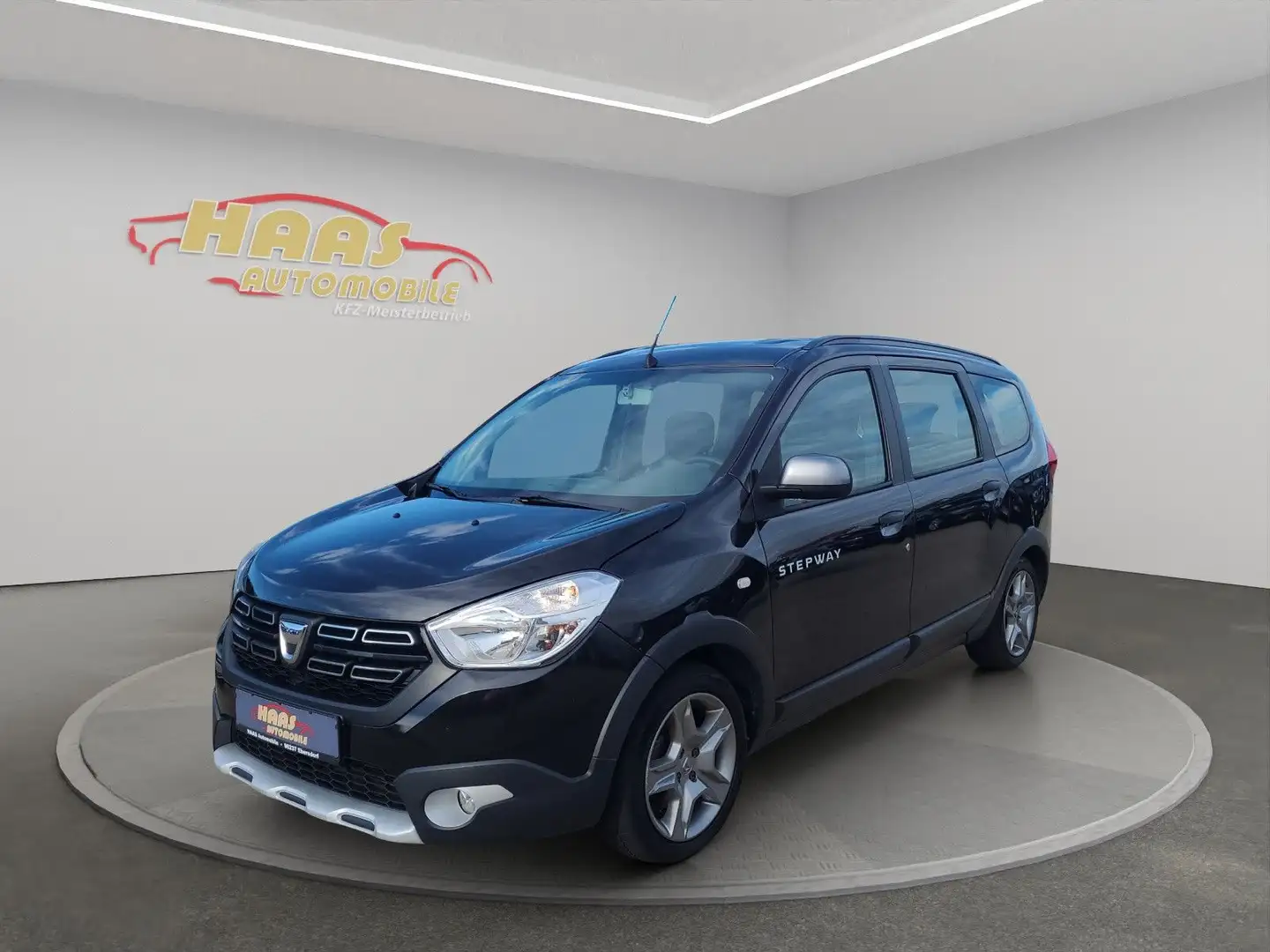 Dacia Lodgy Stepway *Navi*Rückfahrkamera*aus 1.Hand* Noir - 1