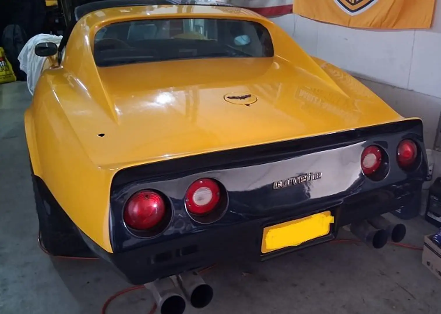 Chevrolet Corvette C3 Galben - 2