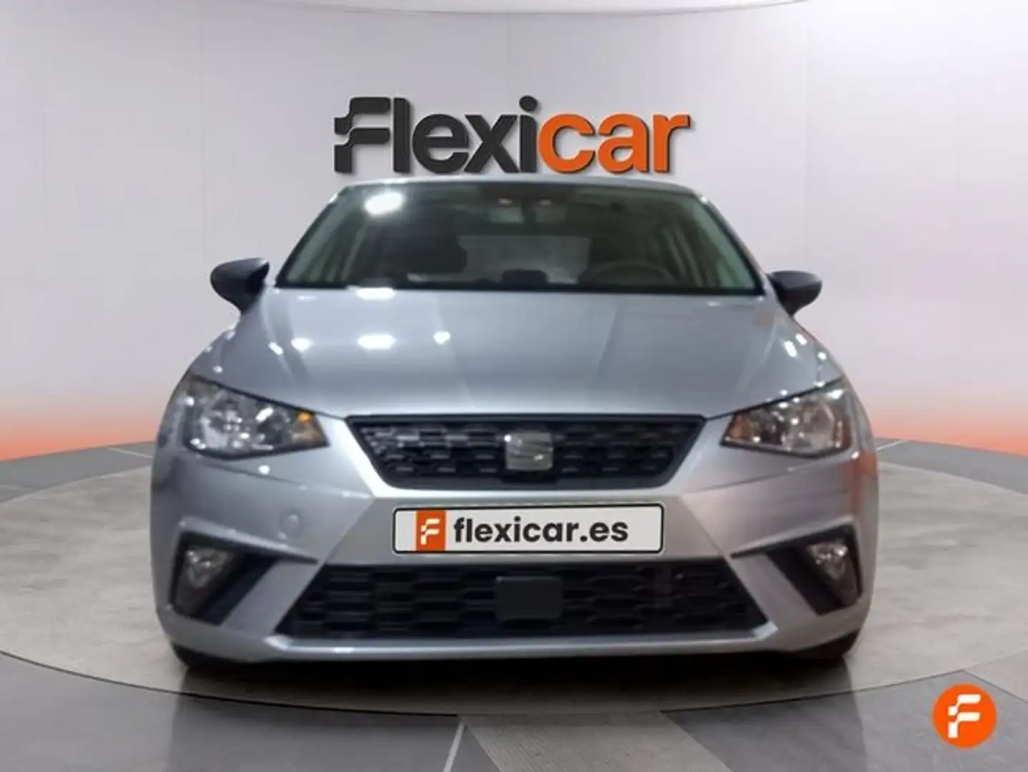 SEAT Ibiza 1.0 MPI 59kW (80CV) Reference Go2 Gris - 2