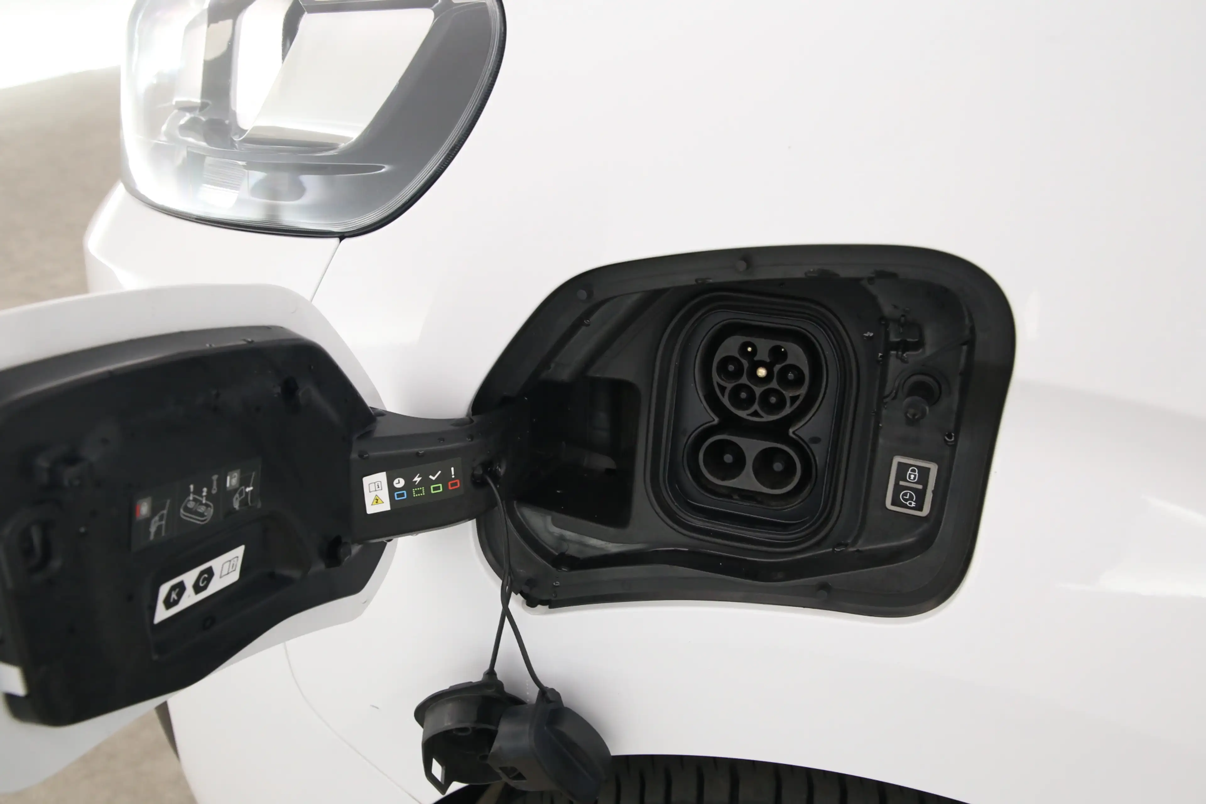 Peugeot e-Expert Citroën e-Jumpy 75 kWh L3H1 | Snelladen | SOH 91% — photo 4