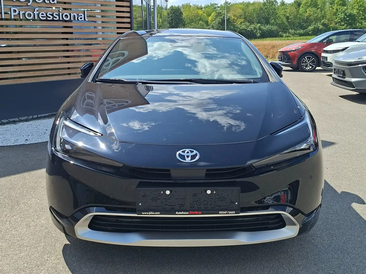 Toyota Prius 2,0VVT-i Plug-in Hybrid PHEV Executive Schwarz - 2
