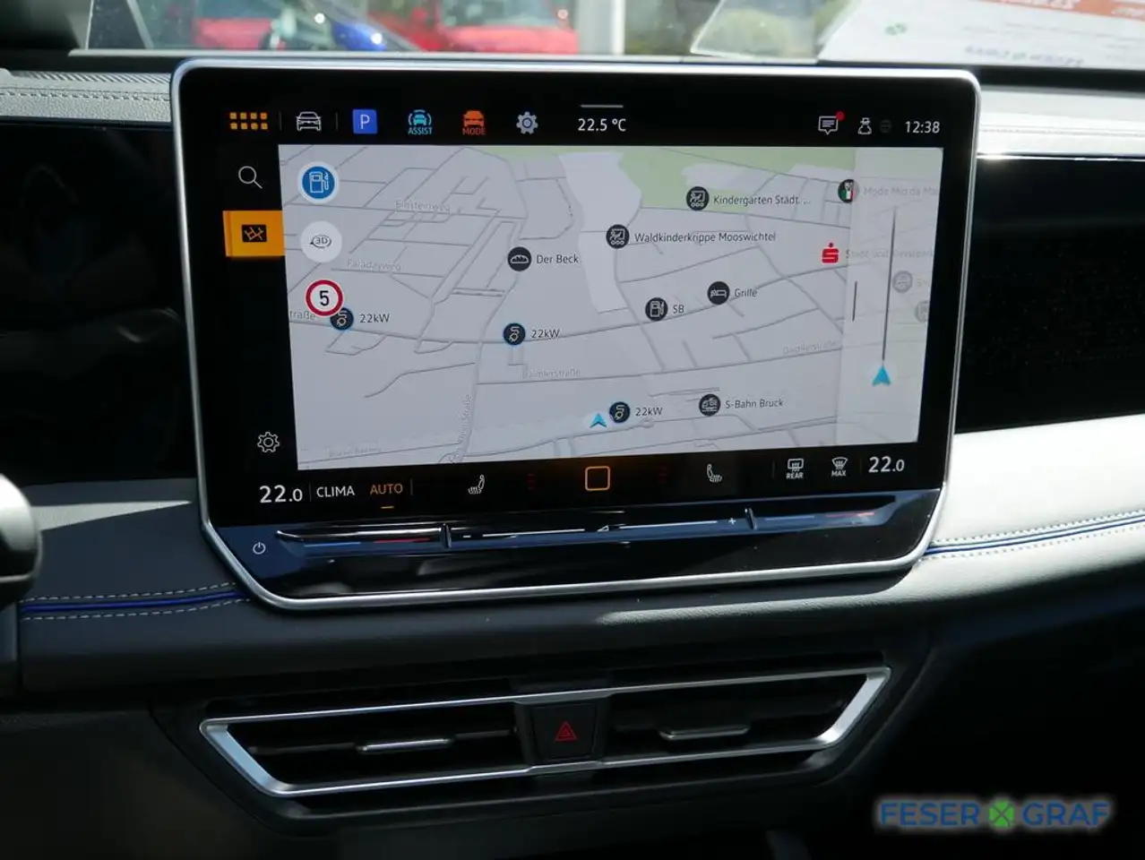 Volkswagen Tiguan 2.0 TDI 4M R-Line Black AHK Matrix Pano 12