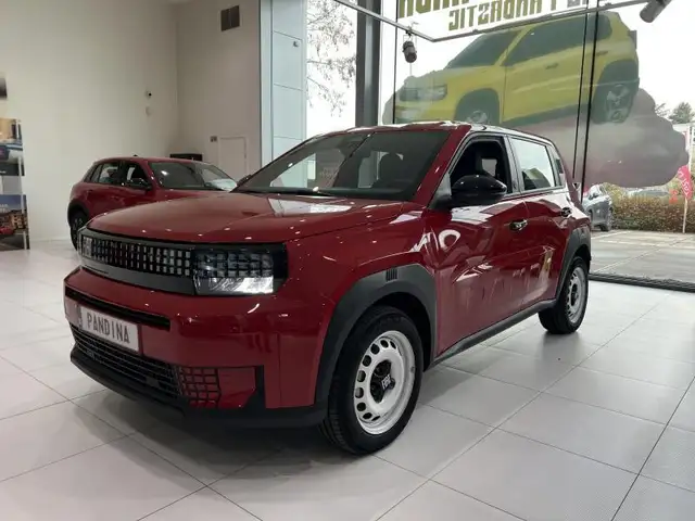 Fiat Grande Panda RED 113PK