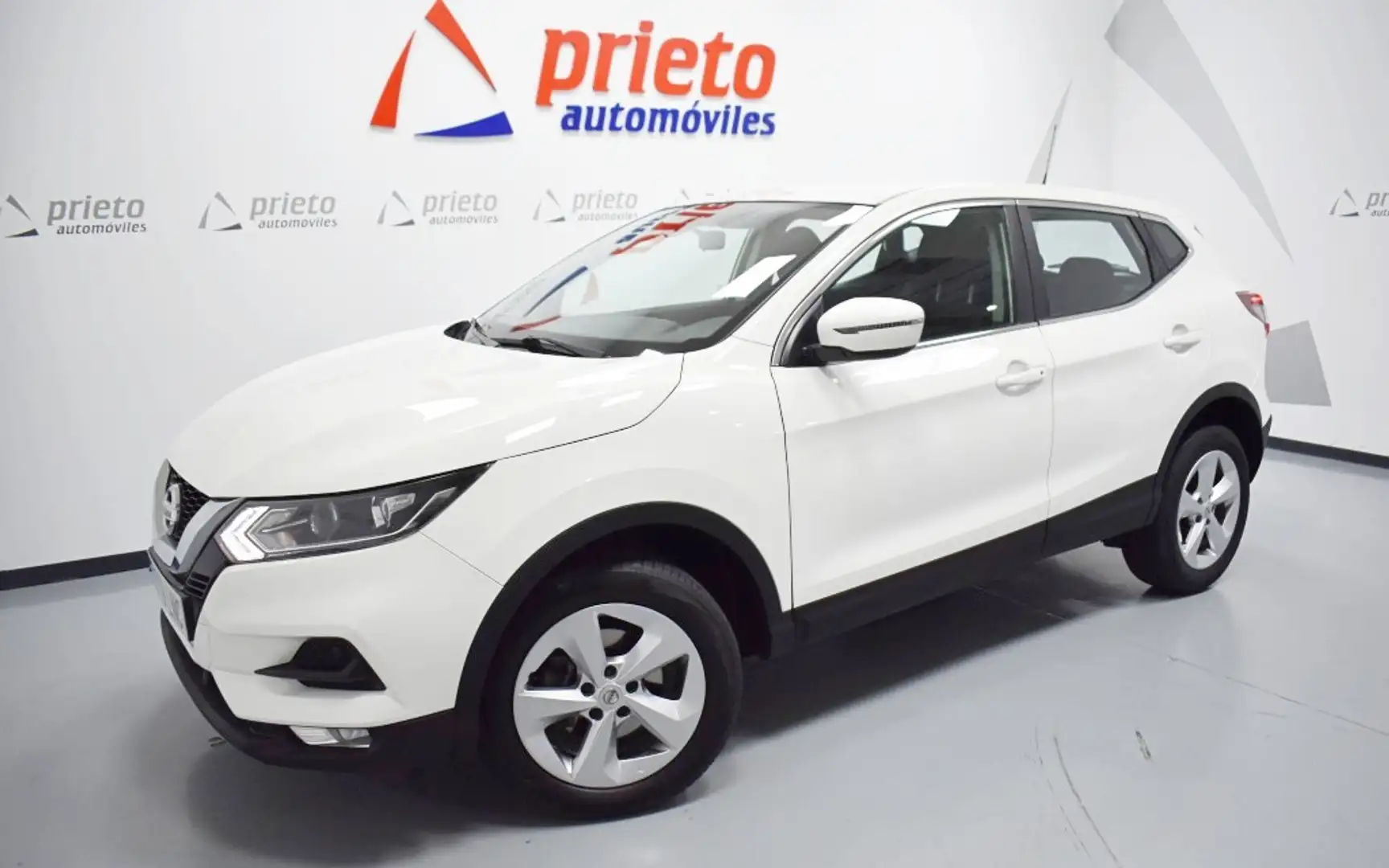 Nissan Qashqai 1.5dCi Acenta 4x2 85kW Blanc - 1