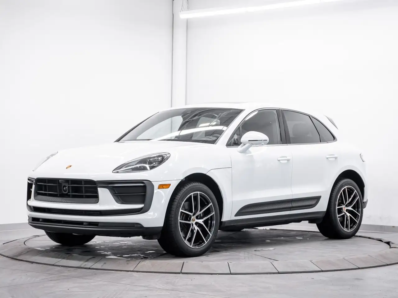 2023 Porsche Macan