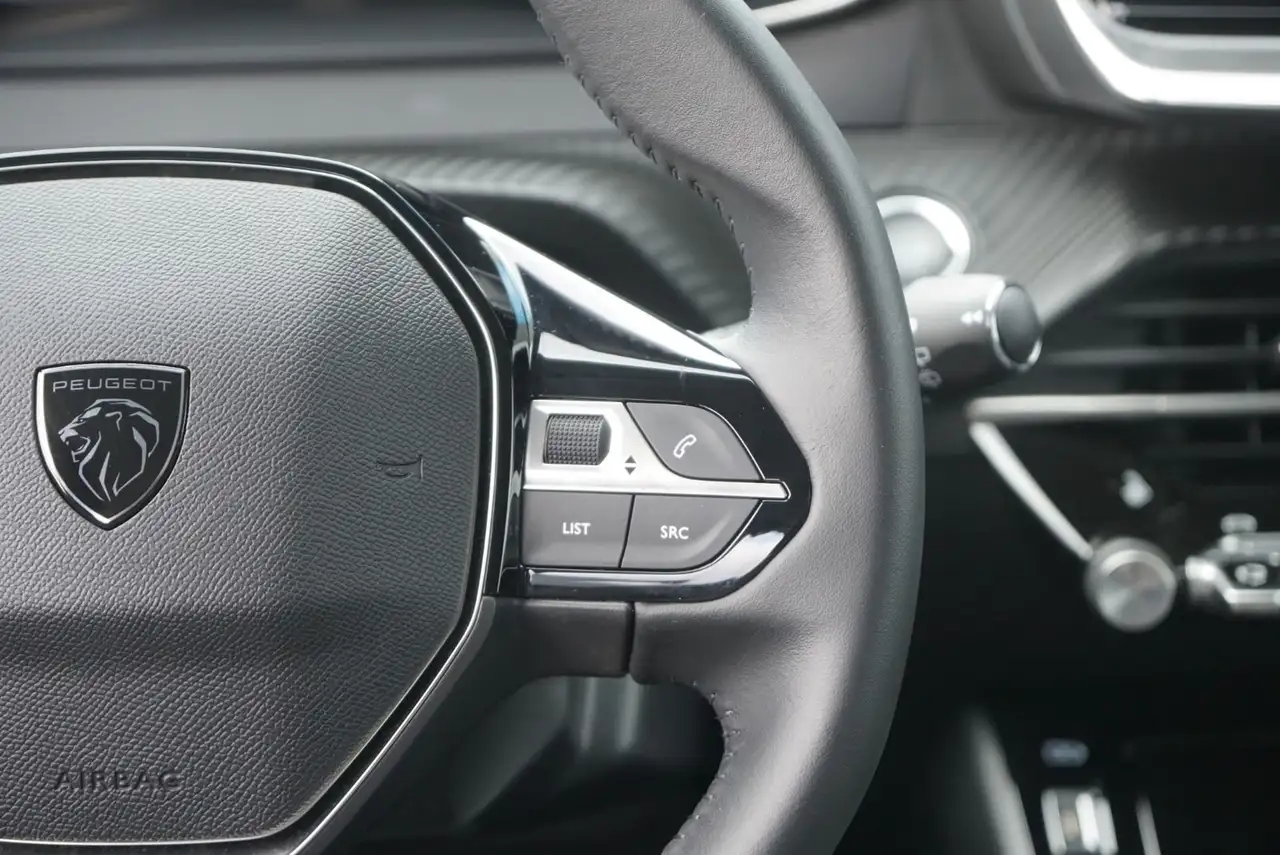 Peugeot 208 1.2 Allure Pack Pure Tech *ACC*App*Kamera*, миниатюра 14