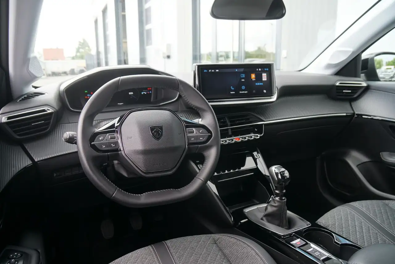 Peugeot 208 1.2 Allure Pack Pure Tech *ACC*App*Kamera*, миниатюра 9