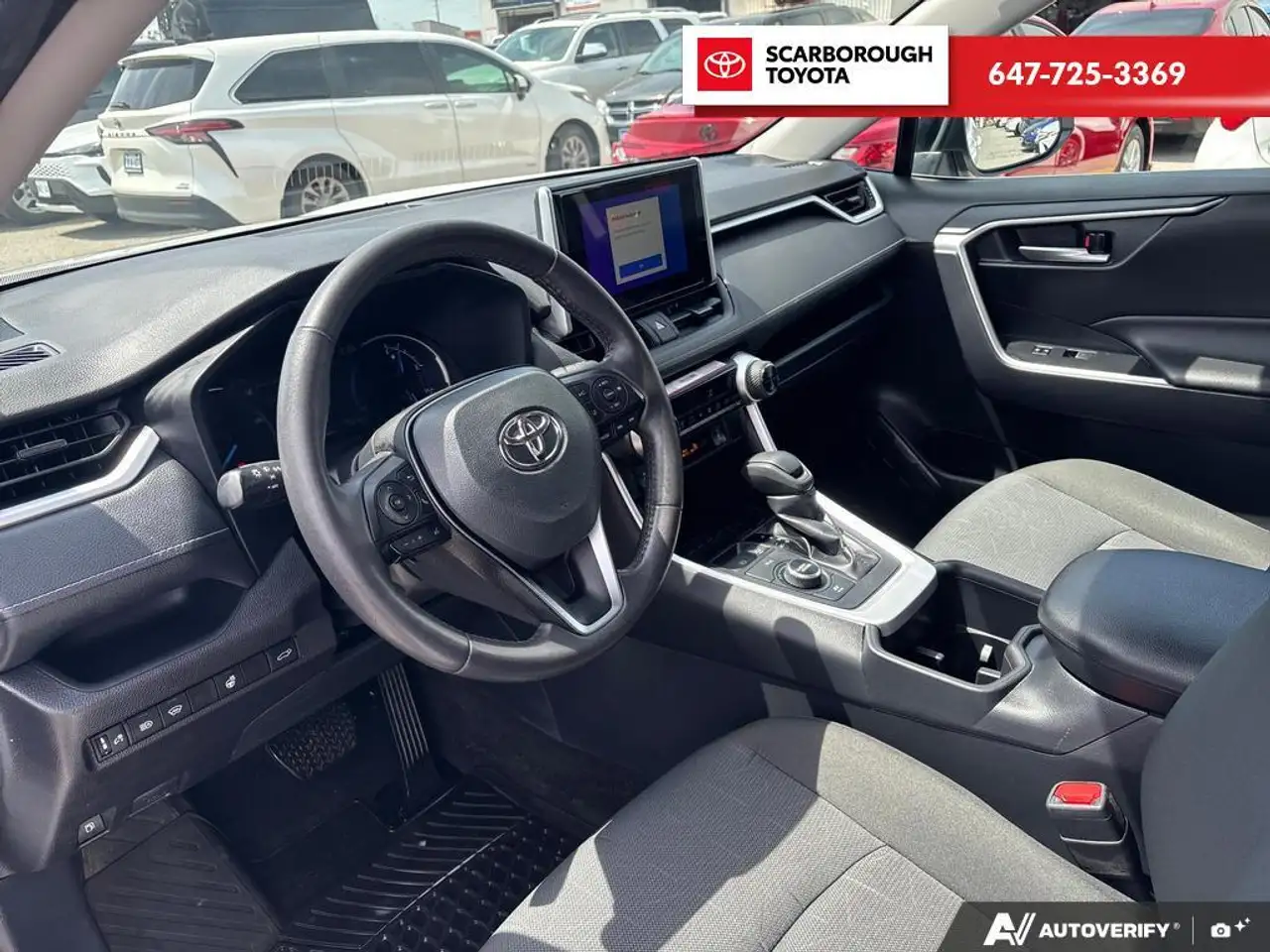 Toyota RAV 4 снимка Toyota RAV 4