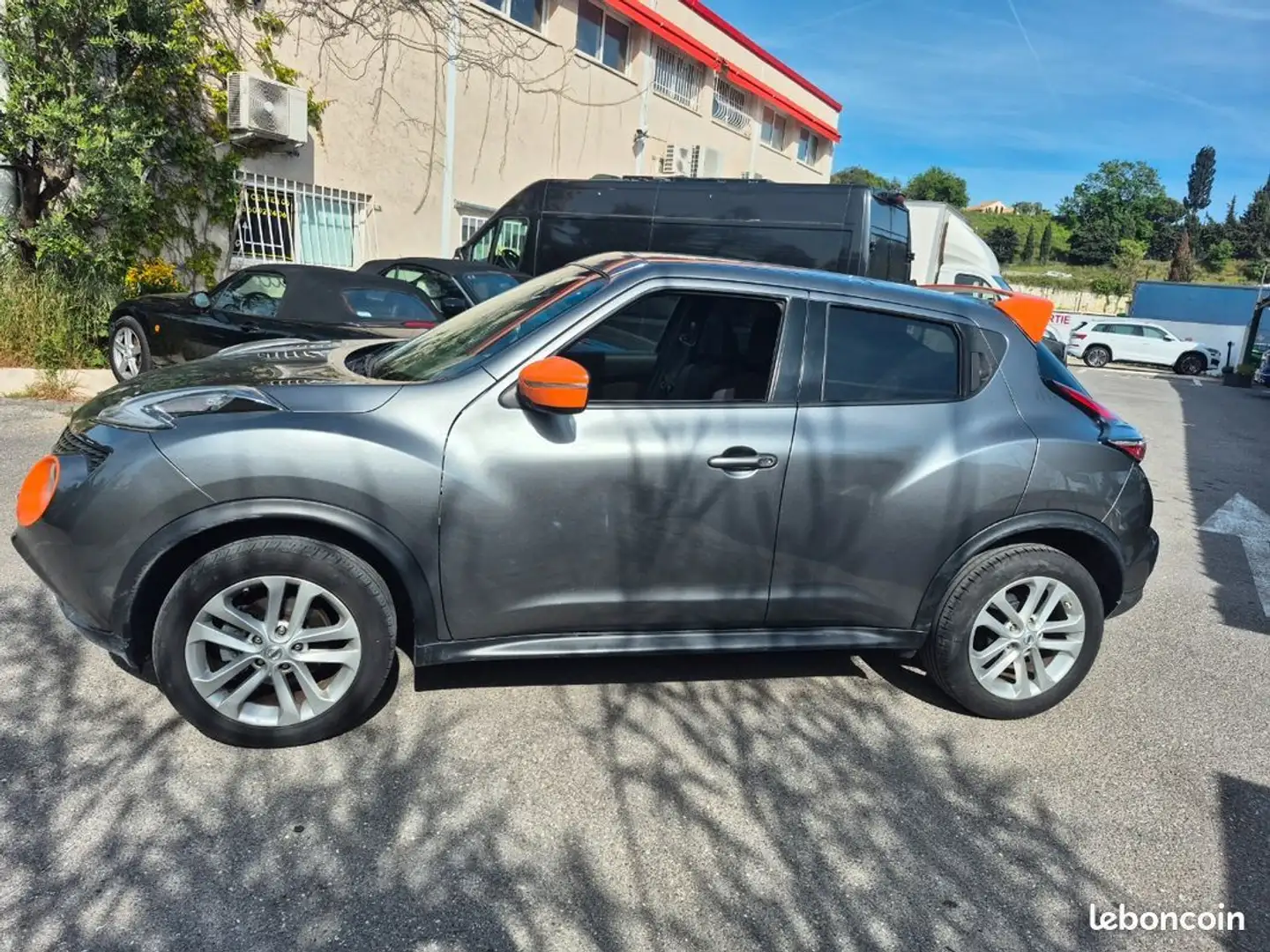 Nissan Juke jucke 1.5 dci 110. 2016 siva - 1