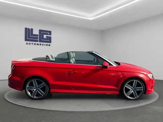 Audi A3 view 4