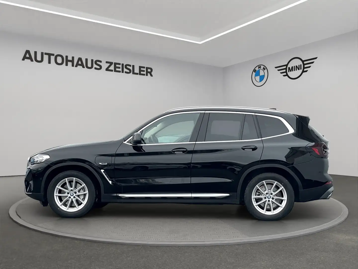 BMW X3 xDrive30e HiFi Sitzheizung DAB 18´LM Schwarz - 2