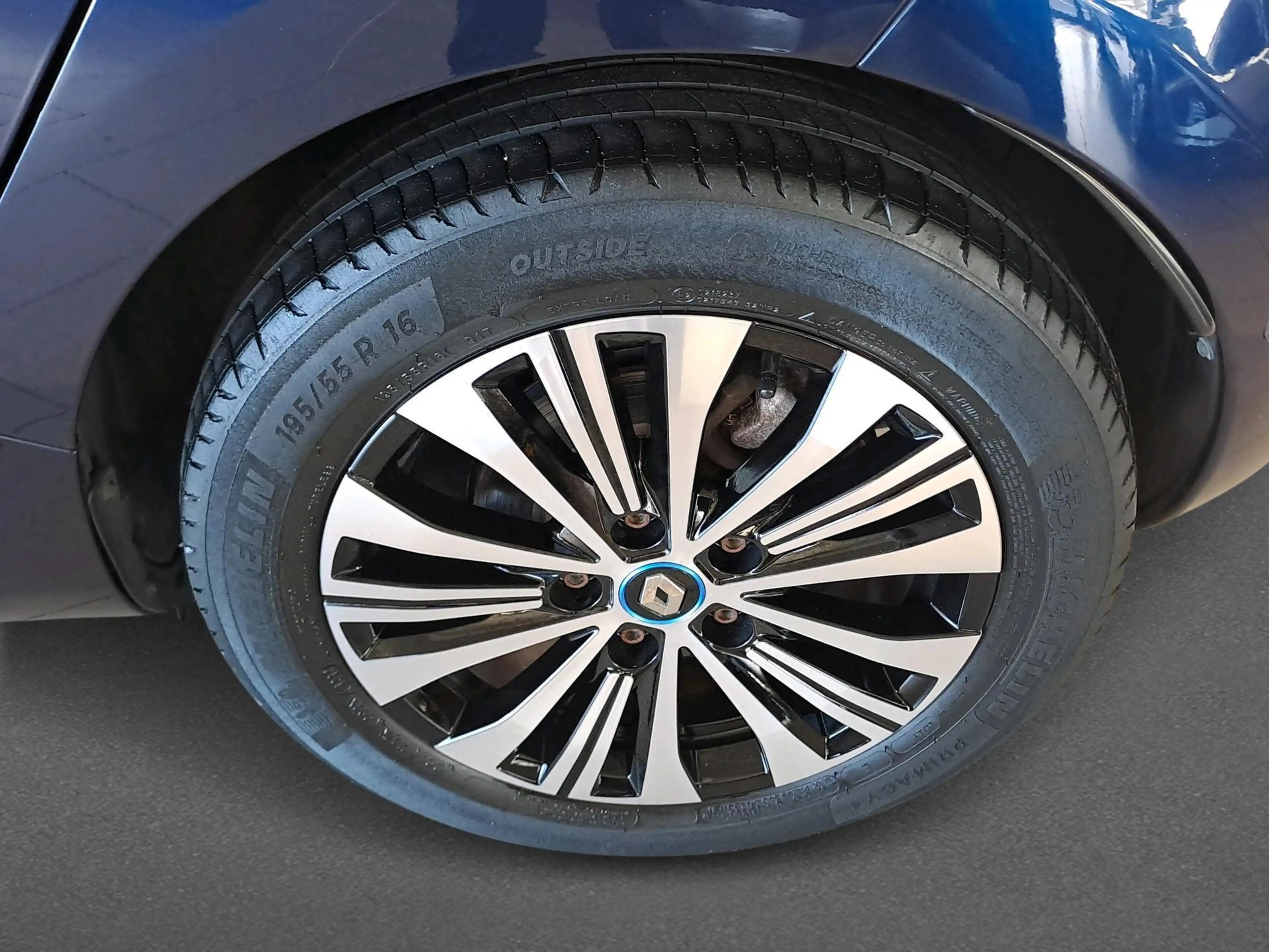 Renault ZOE R135 Serie Limitee Riviera 52 kWh|Koopaccu|Leren b — photo 11