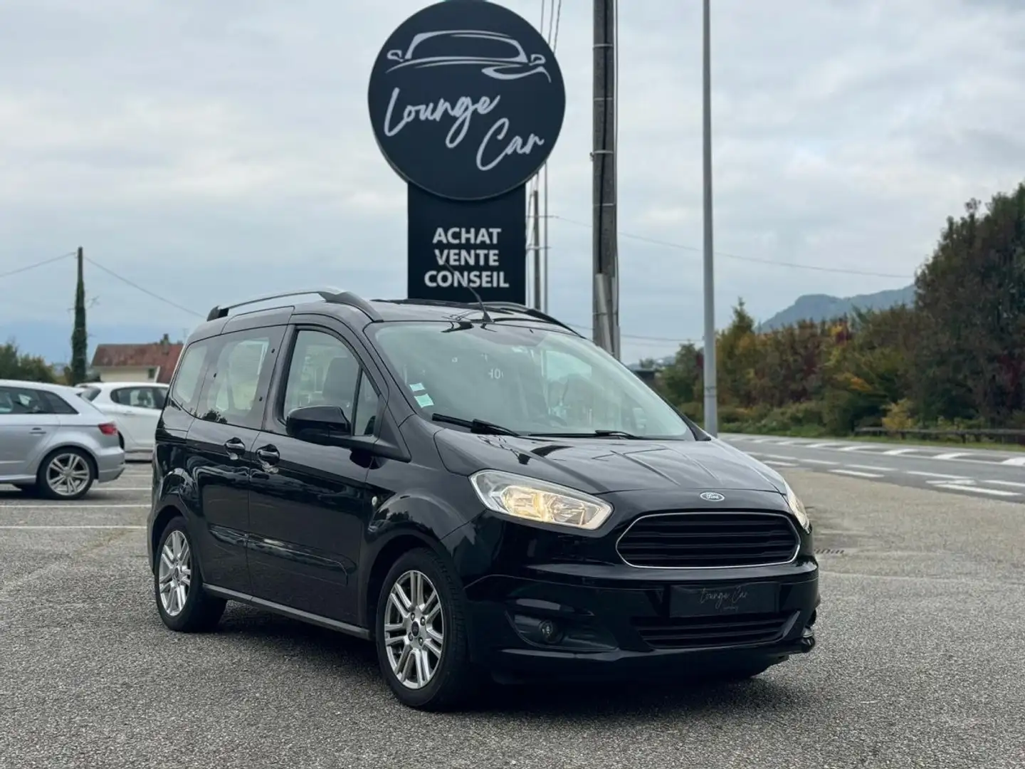 Ford Tourneo Courier 1.0 EcoBoost Titanium Noir - 1