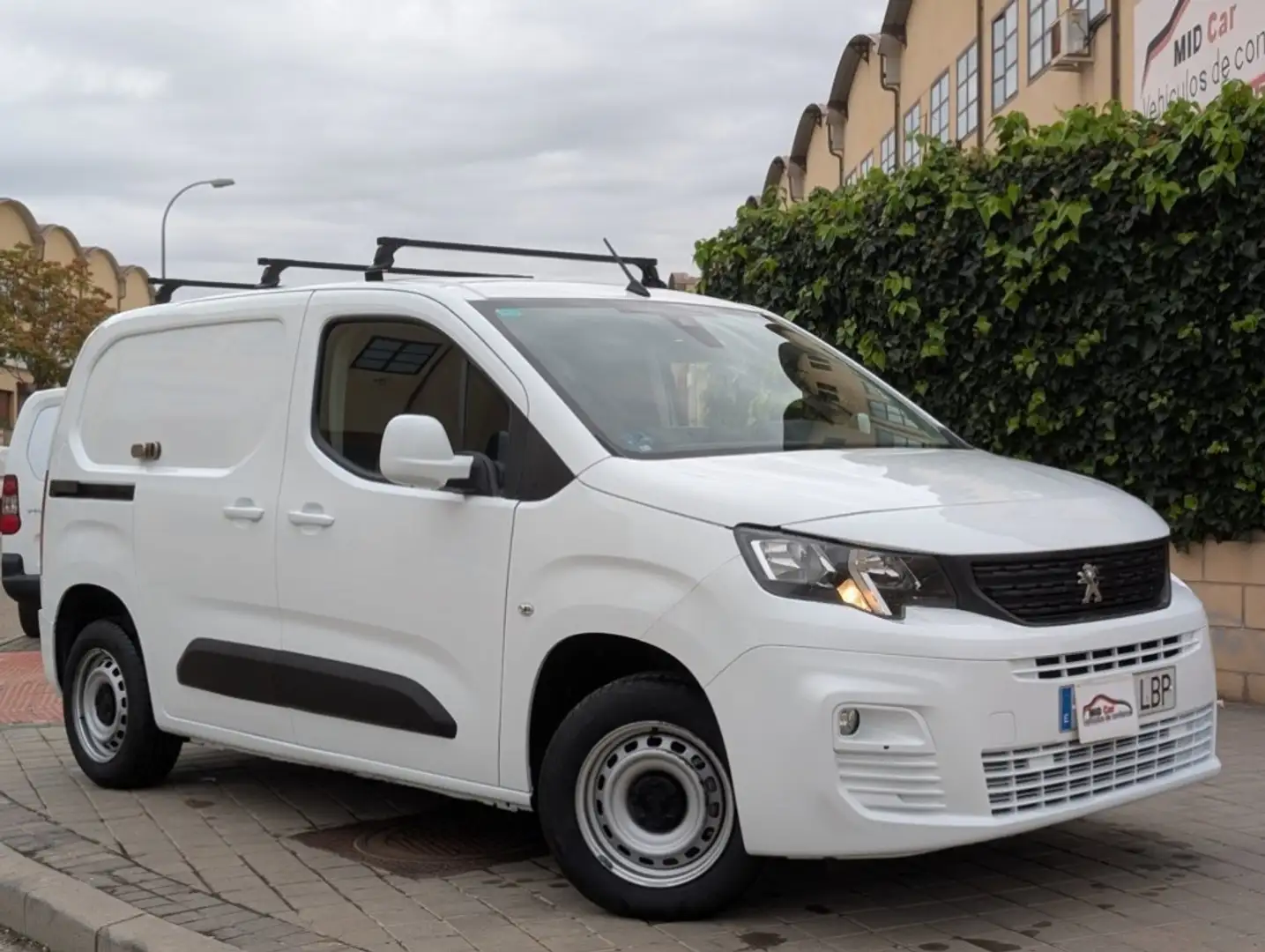 Peugeot Partner 1.6BlueHDI S&S Premium Standard 600kg 100 Blanc - 1