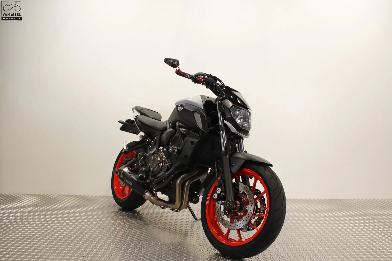 Yamaha MT-07 ABS Schwarz - 2