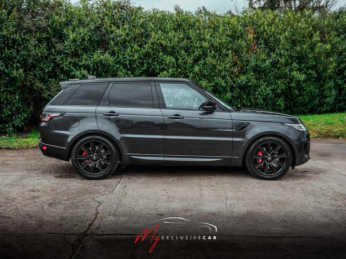 Land Rover Range Rover Sport P400e HSE Dynamic - 819 €/mois - Révisé Grijs - 2