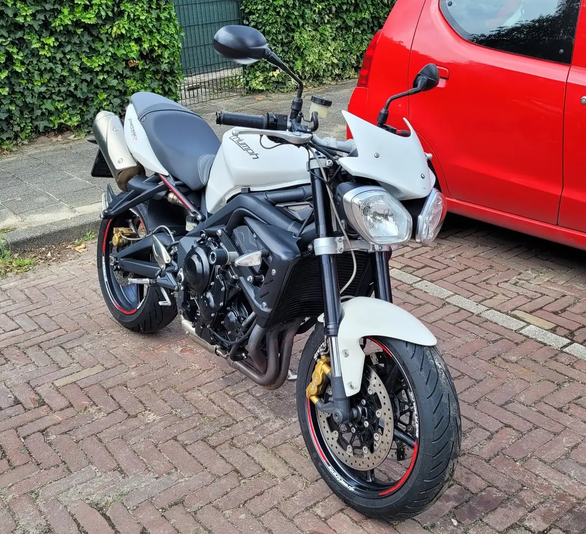 Triumph Street Triple 675 R Bianco - 1