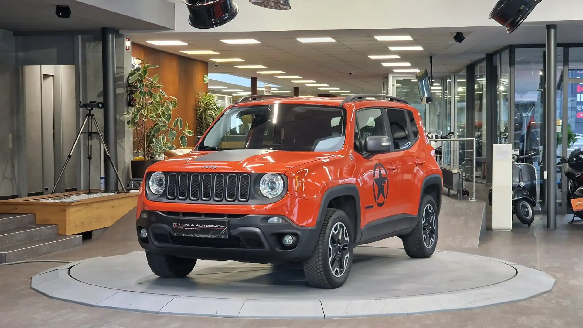 Jeep Renegade 4x4 Aut. *Lenkradheizung*Navi*17Zoll* Oranje - 1