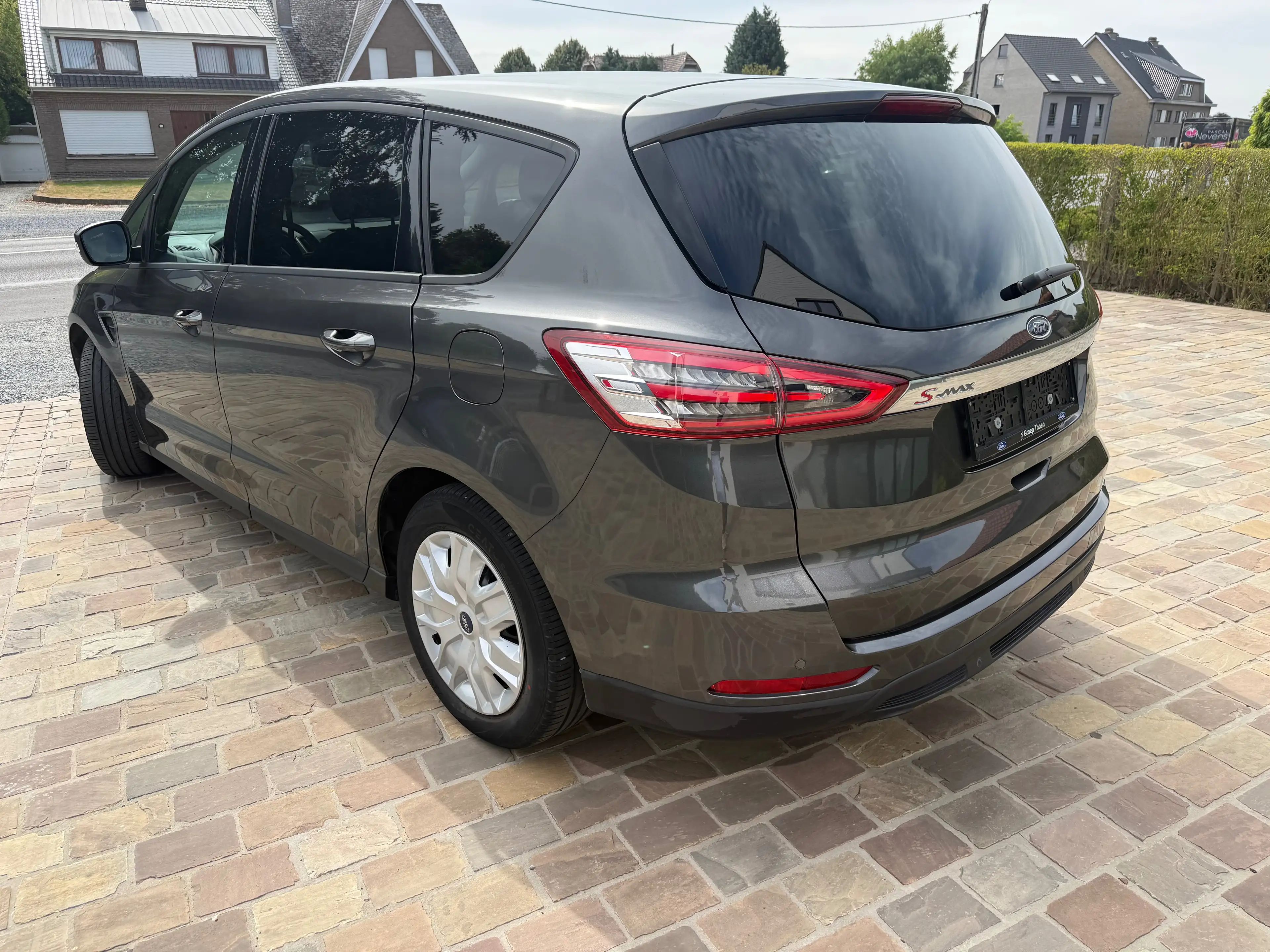 Ford S-Max S-Max 1.5 EcoBoost Titanium — photo 3