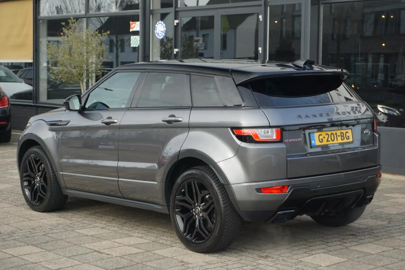 Land Rover Range Rover Evoque 2.0 Si4 HSE Dynamic | Dak | Carplay | Meridian | T Grau - 2