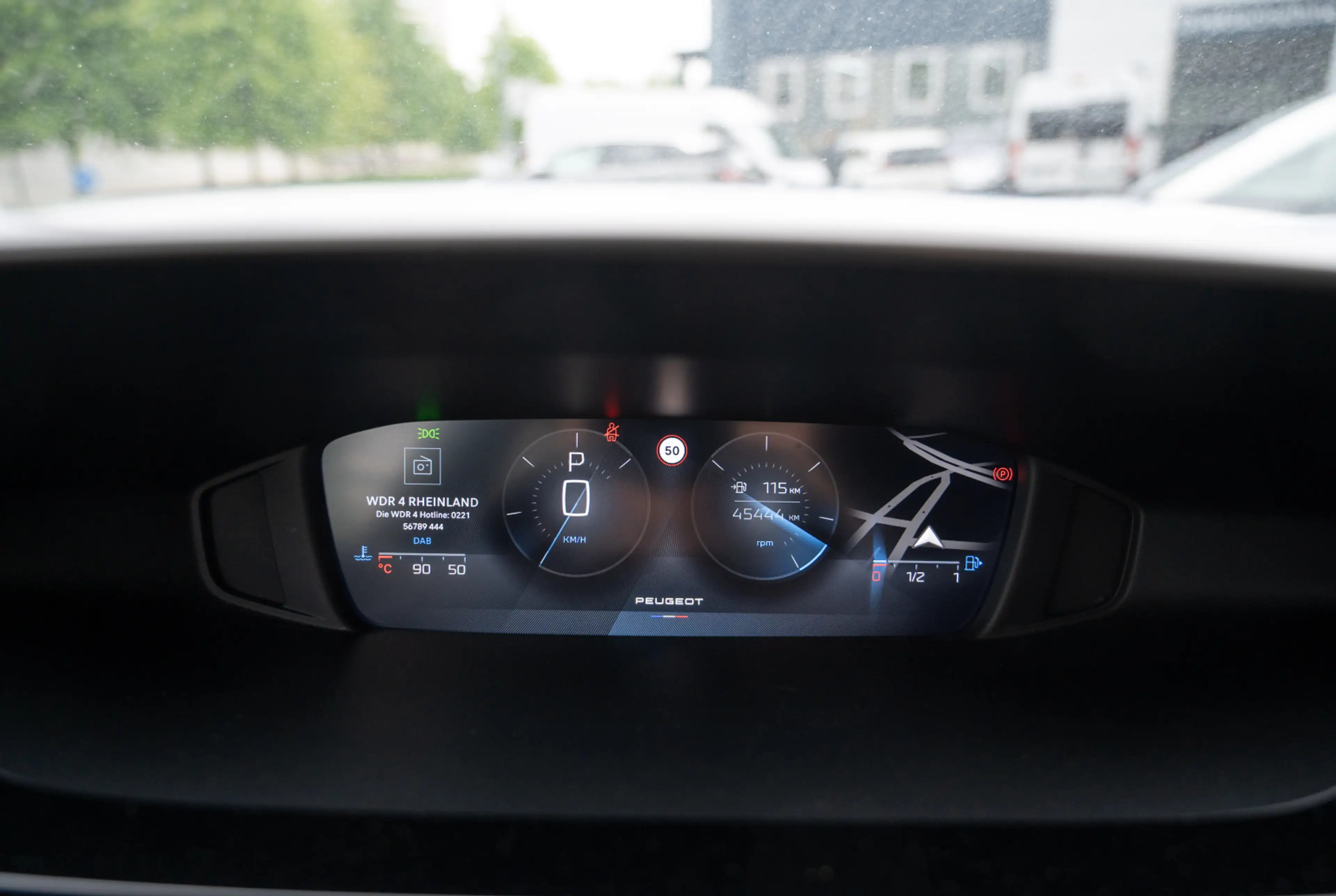 Peugeot 308 SW Allure 1.5 BlueHDi 130 EAT8 *KOMFORT-PAKET*WINTER-PAKET* — photo 13