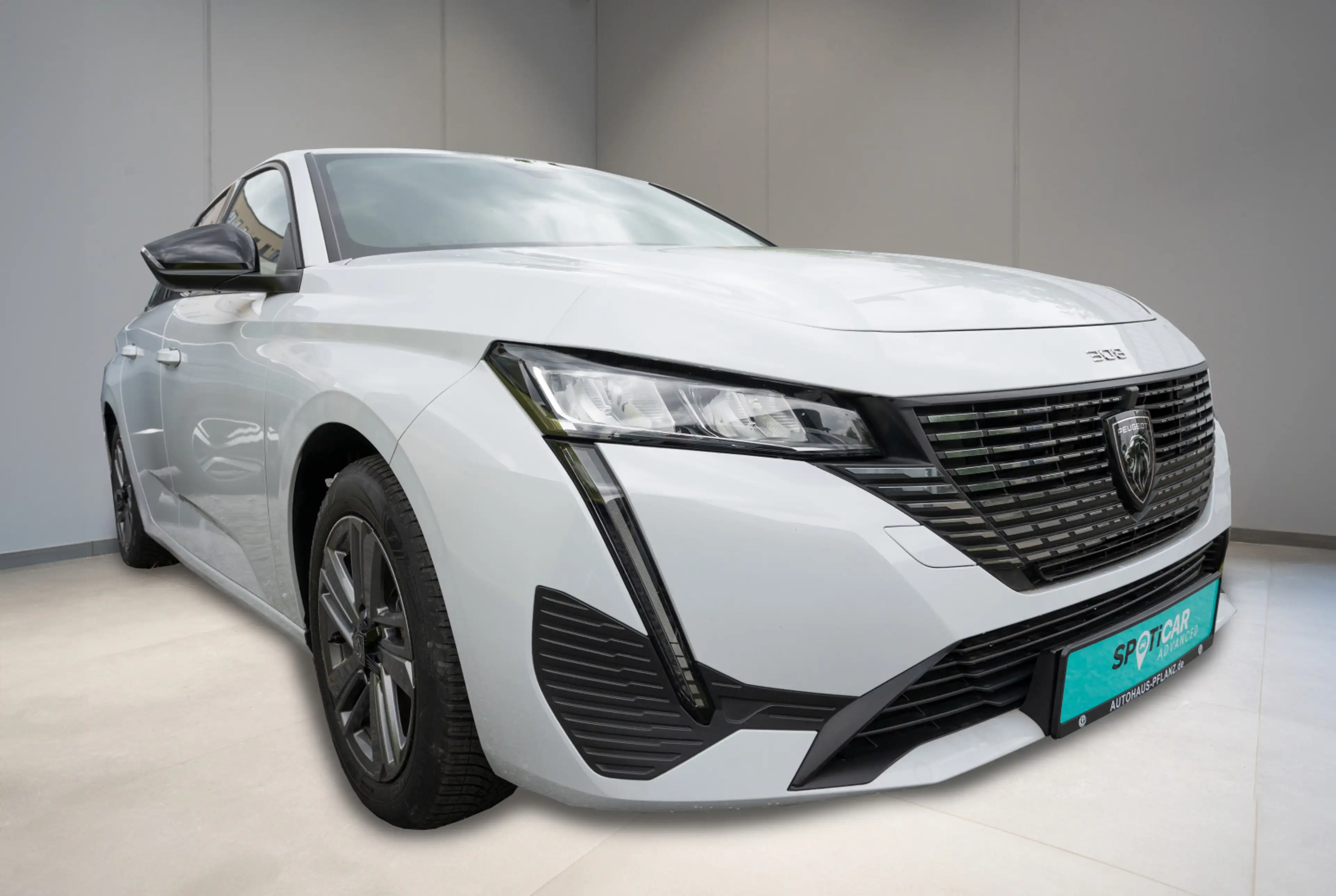 Peugeot 308 SW Allure 1.5 BlueHDi 130 EAT8 *KOMFORT-PAKET*WINTER-PAKET* — photo 2