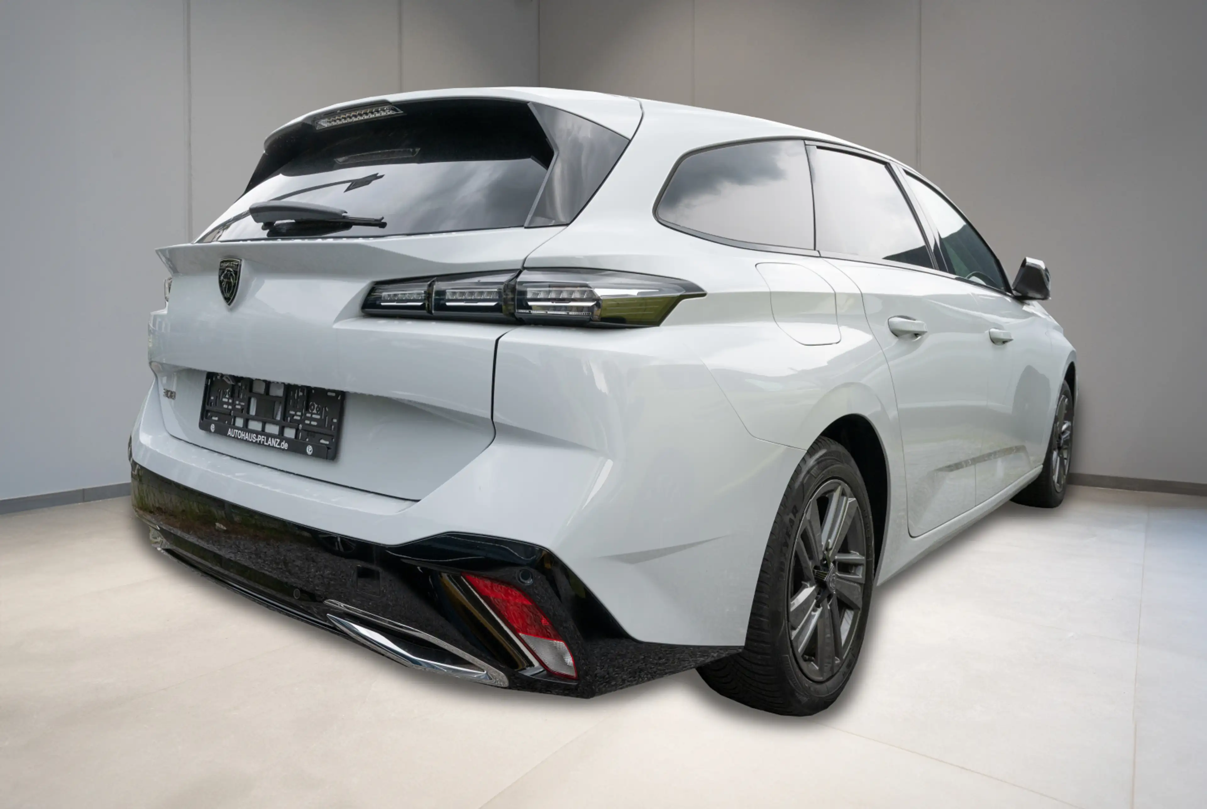 Peugeot 308 SW Allure 1.5 BlueHDi 130 EAT8 *KOMFORT-PAKET*WINTER-PAKET* — photo 3