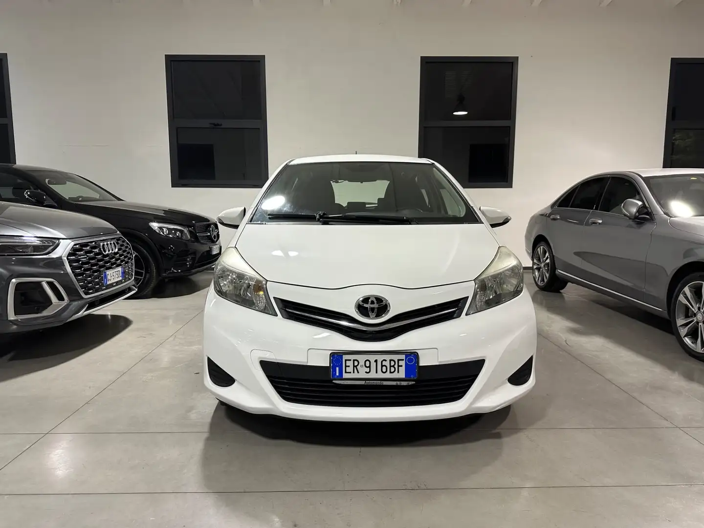 Toyota Yaris Yaris 1.3 5 porte Lounge Blanco - 1