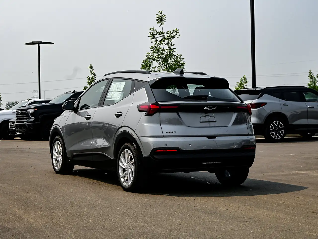 Chevrolet Bolt photo Chevrolet Bolt