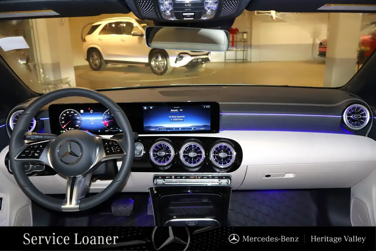 Mercedes-Benz CLA снимка Mercedes-Benz CLA