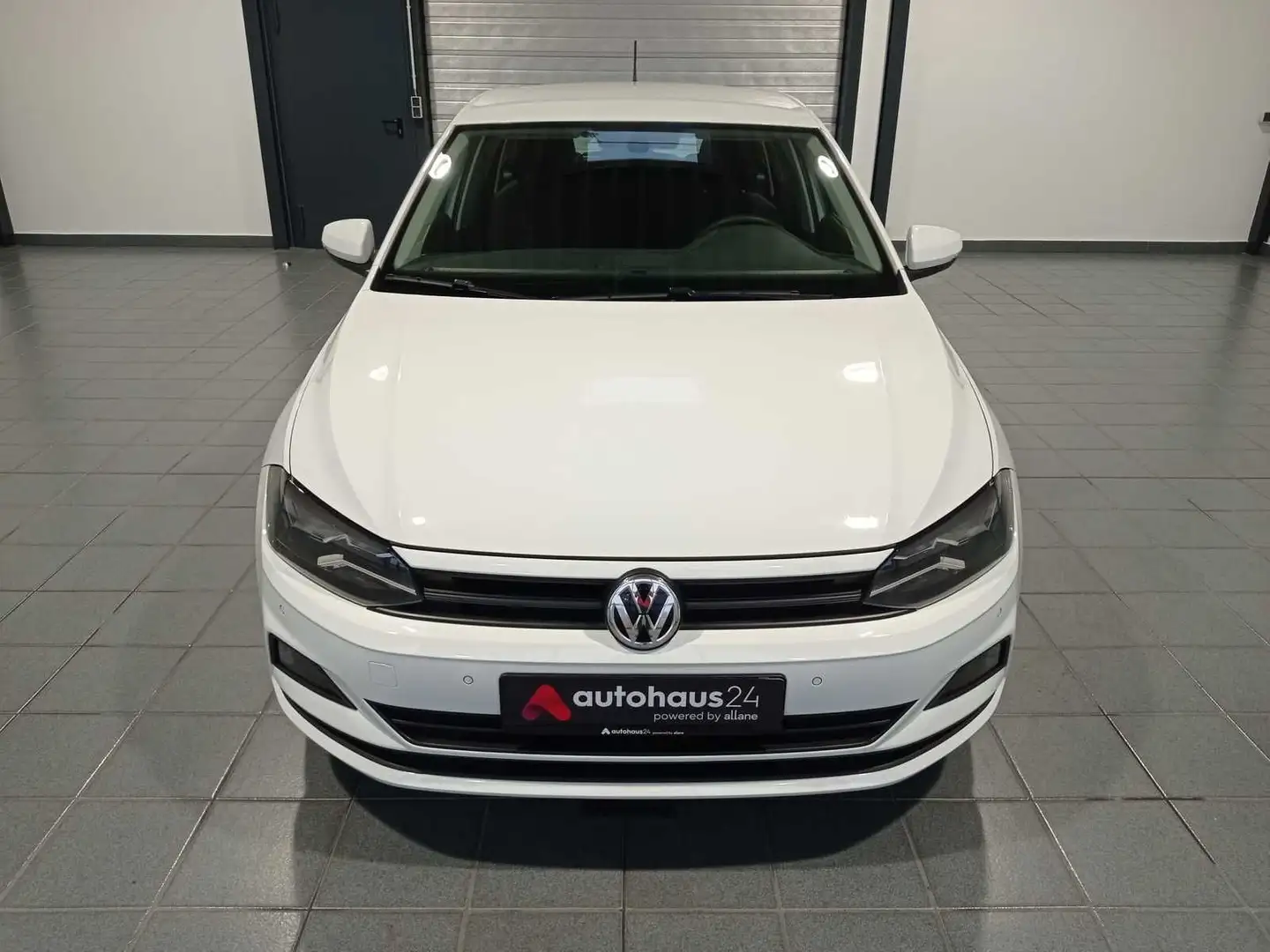 Volkswagen Polo 1.0 Trendline Navi|ParkPilot|Sitzhzg Weiß - 2