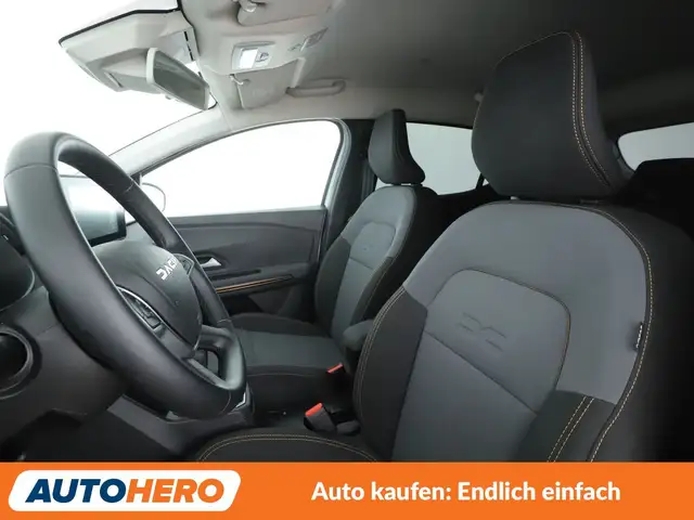 Dacia Sandero view 15