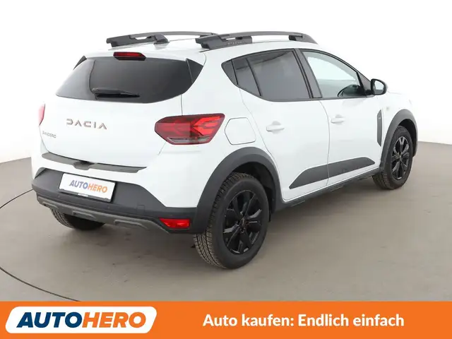 Dacia Sandero view 6
