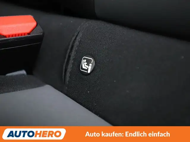Dacia Sandero view 12