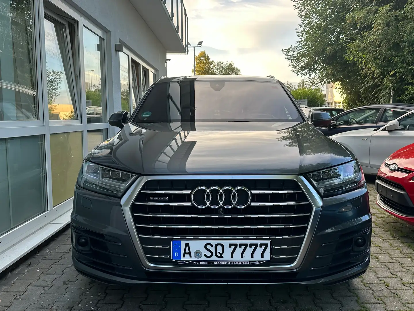 Audi Q7 3.0 TDI Quattro S-Line | 360°Kam, Head-Up, BOSE Grau - 2