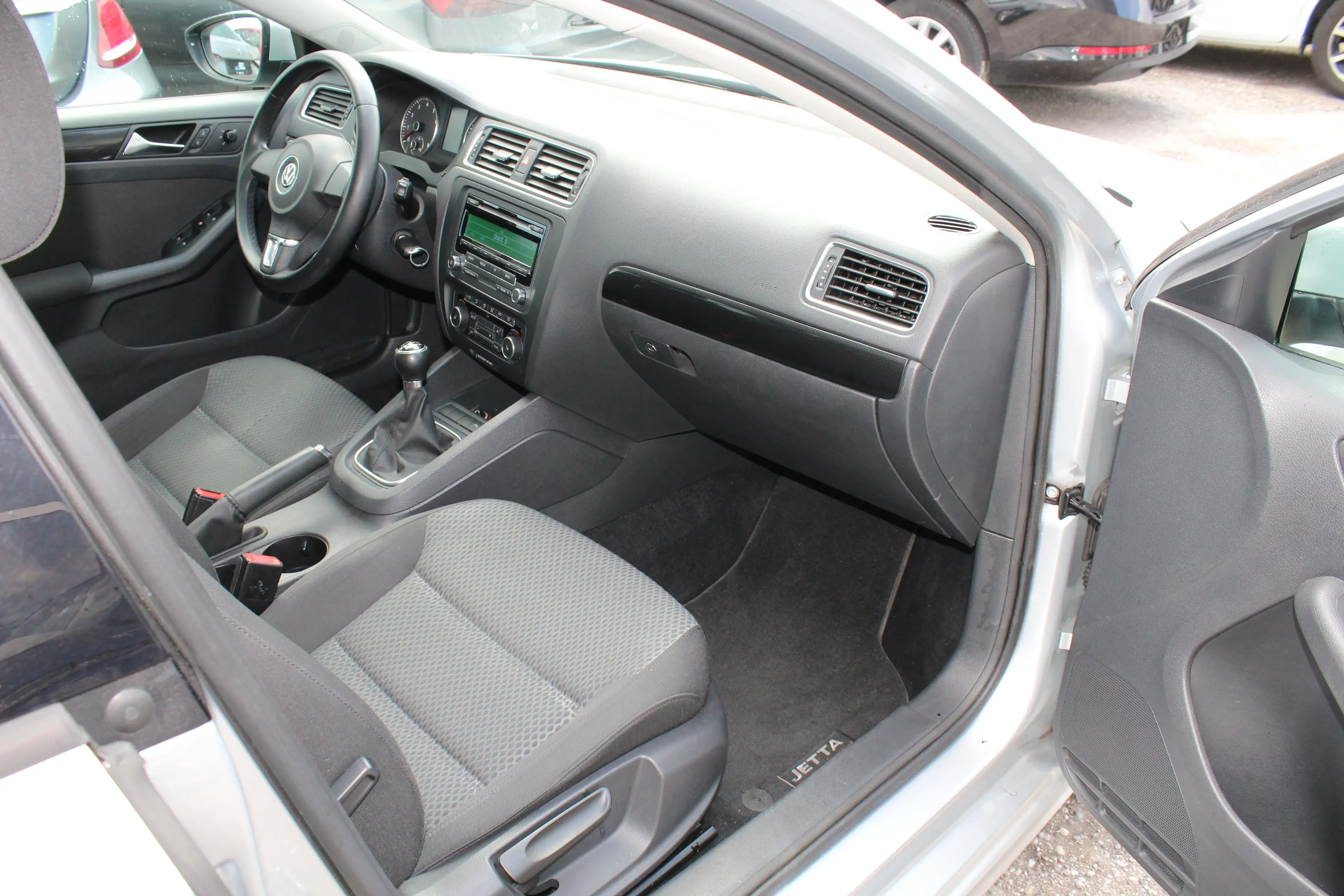 Volkswagen Jetta Comfortline TSI — photo 13
