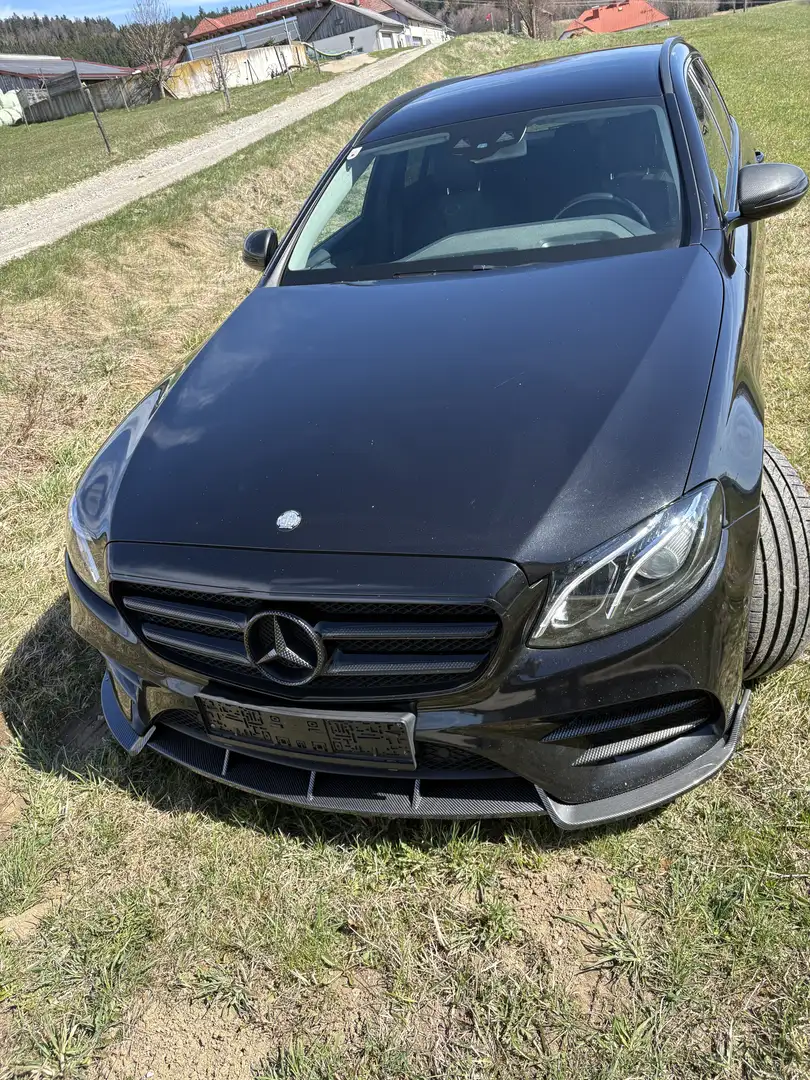 Mercedes-Benz E 220 d T Avantgarde Aut. - 1
