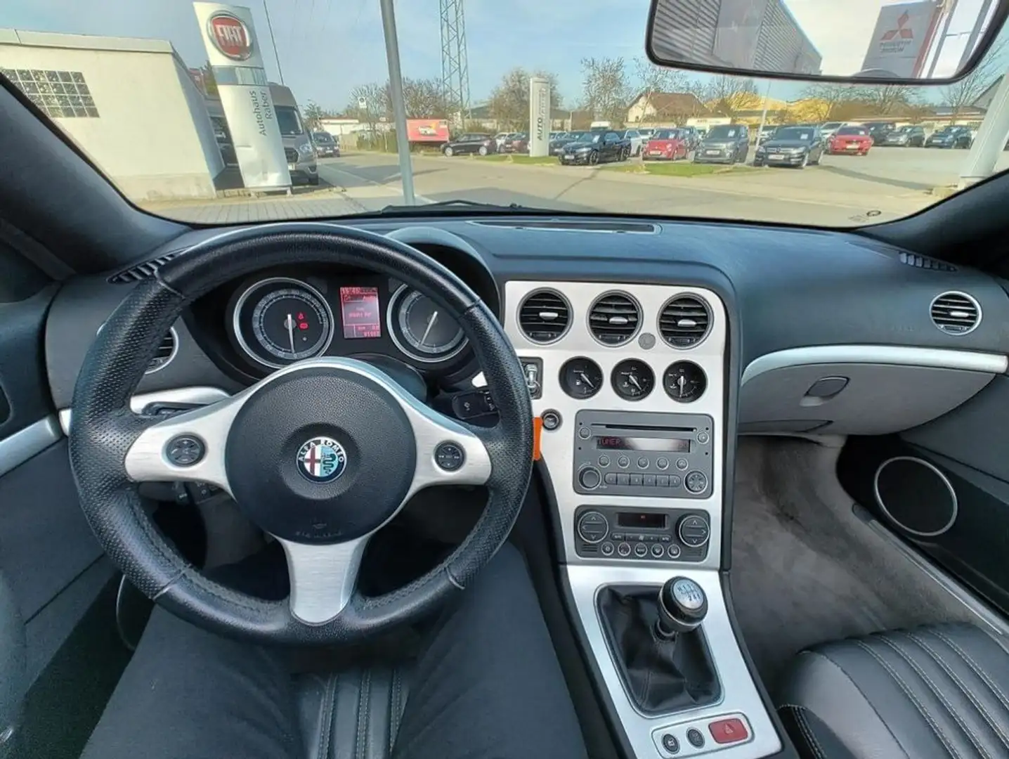 Alfa Romeo Spider 2.2 JTS Exclusive Nero - 1