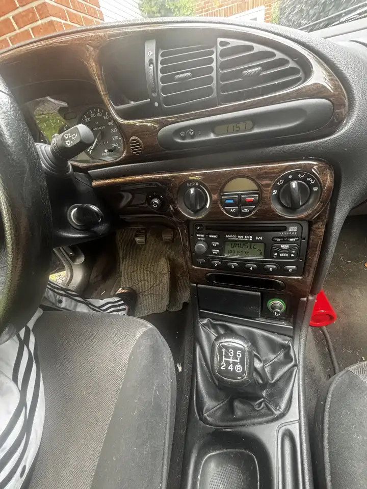 Ford Mondeo 1.8 Turbo GLX Silverline, foto 8