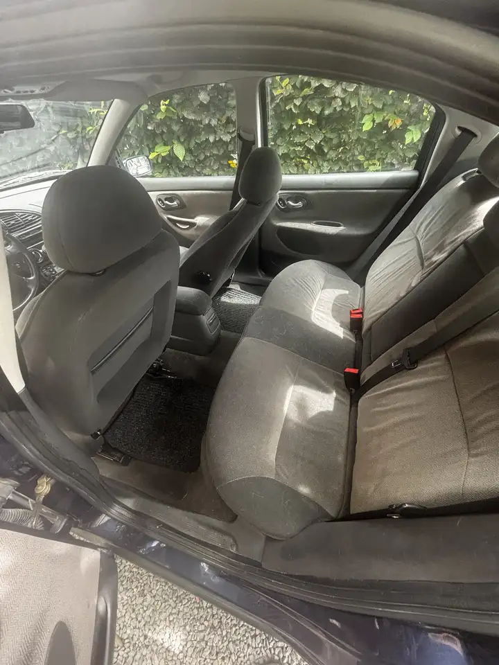 Ford Mondeo 1.8 Turbo GLX Silverline, foto 7