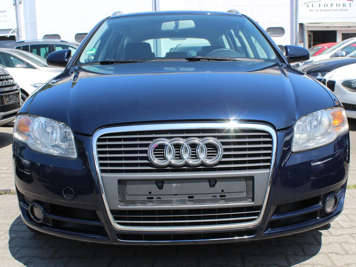 Audi A4 Avant 2.0 T FSI multitronic Blau - 2