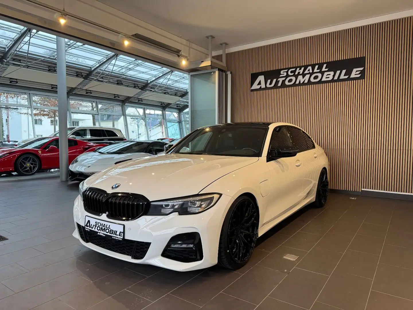 BMW 330 e LIMO/M-SPORT/CAM/LED/CARPLAY/MEMORY/20"/PDC Blanc - 1