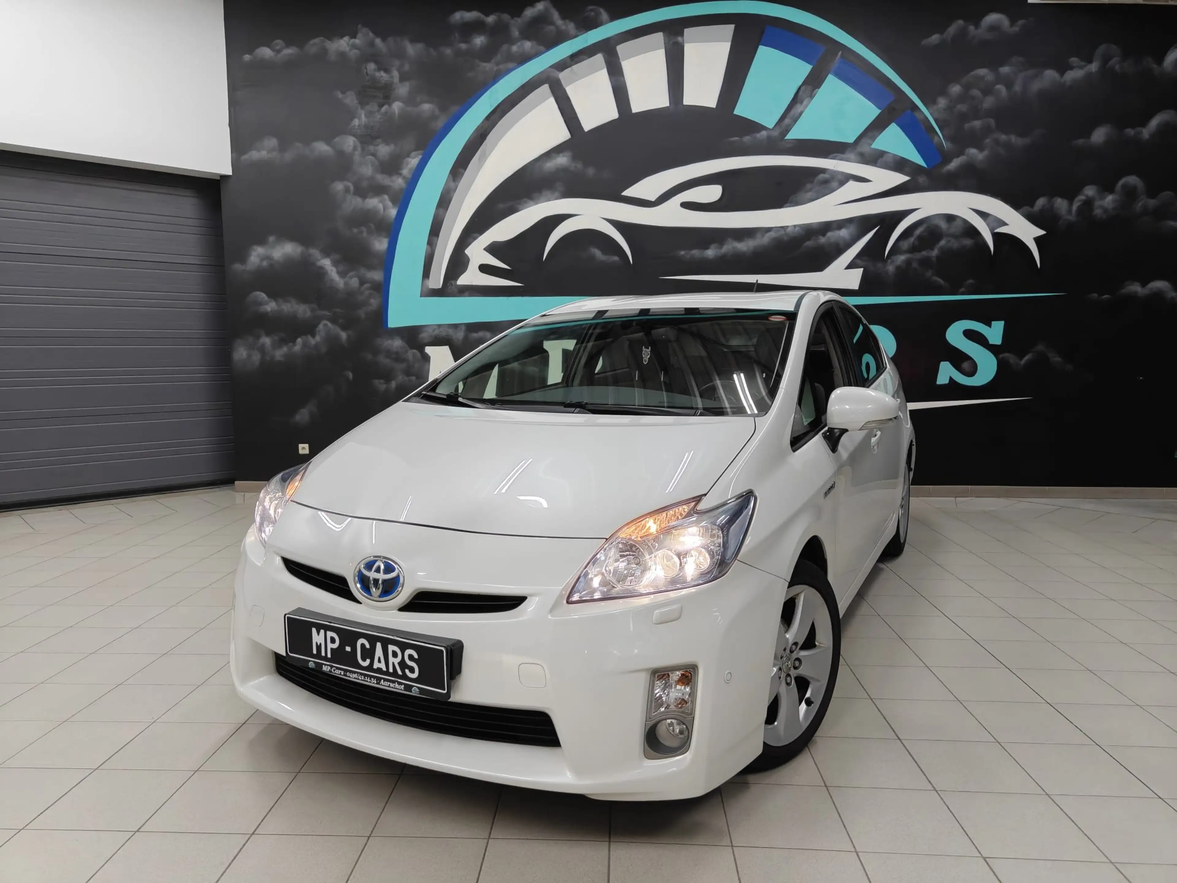 Toyota Prius Prius (Hybrid) Executive — photo 4