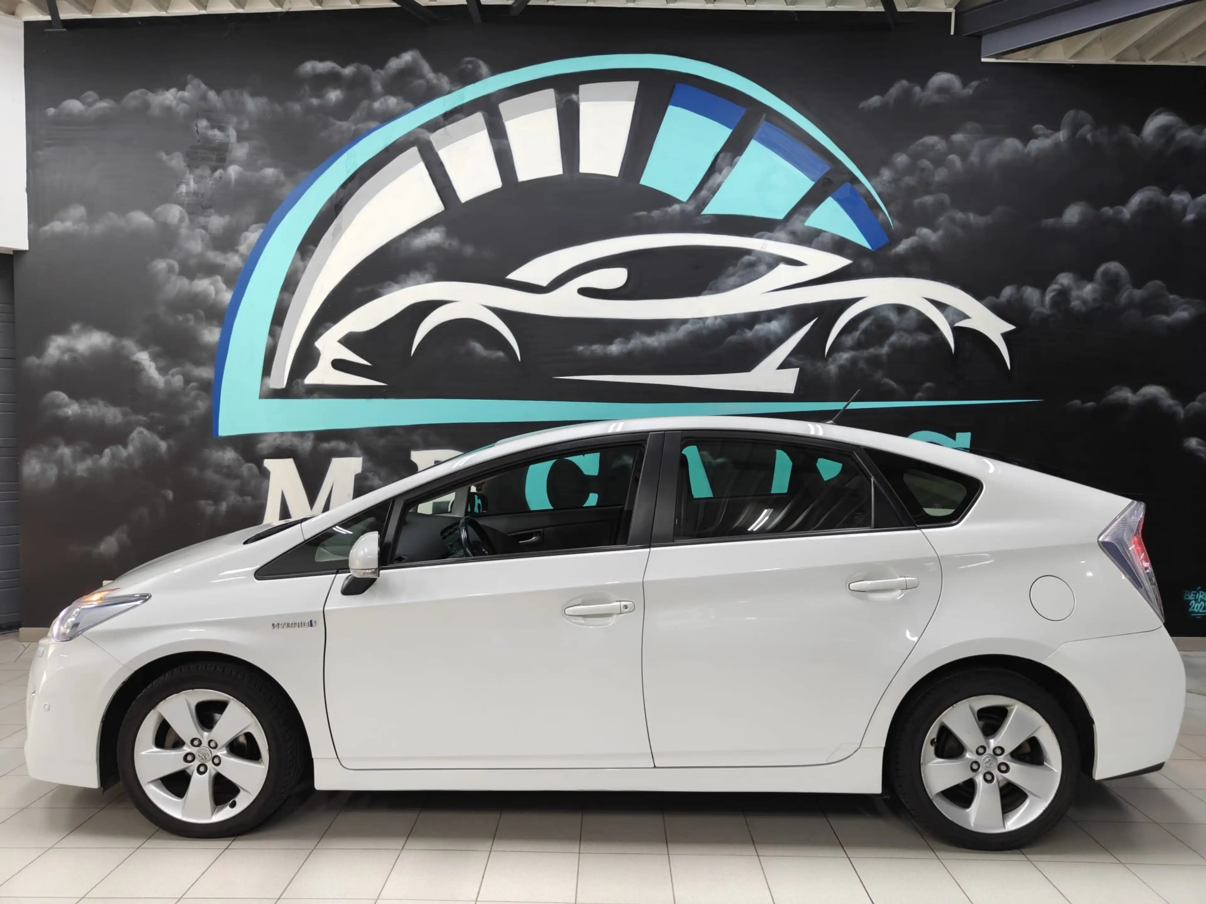 Toyota Prius Prius (Hybrid) Executive — photo 6