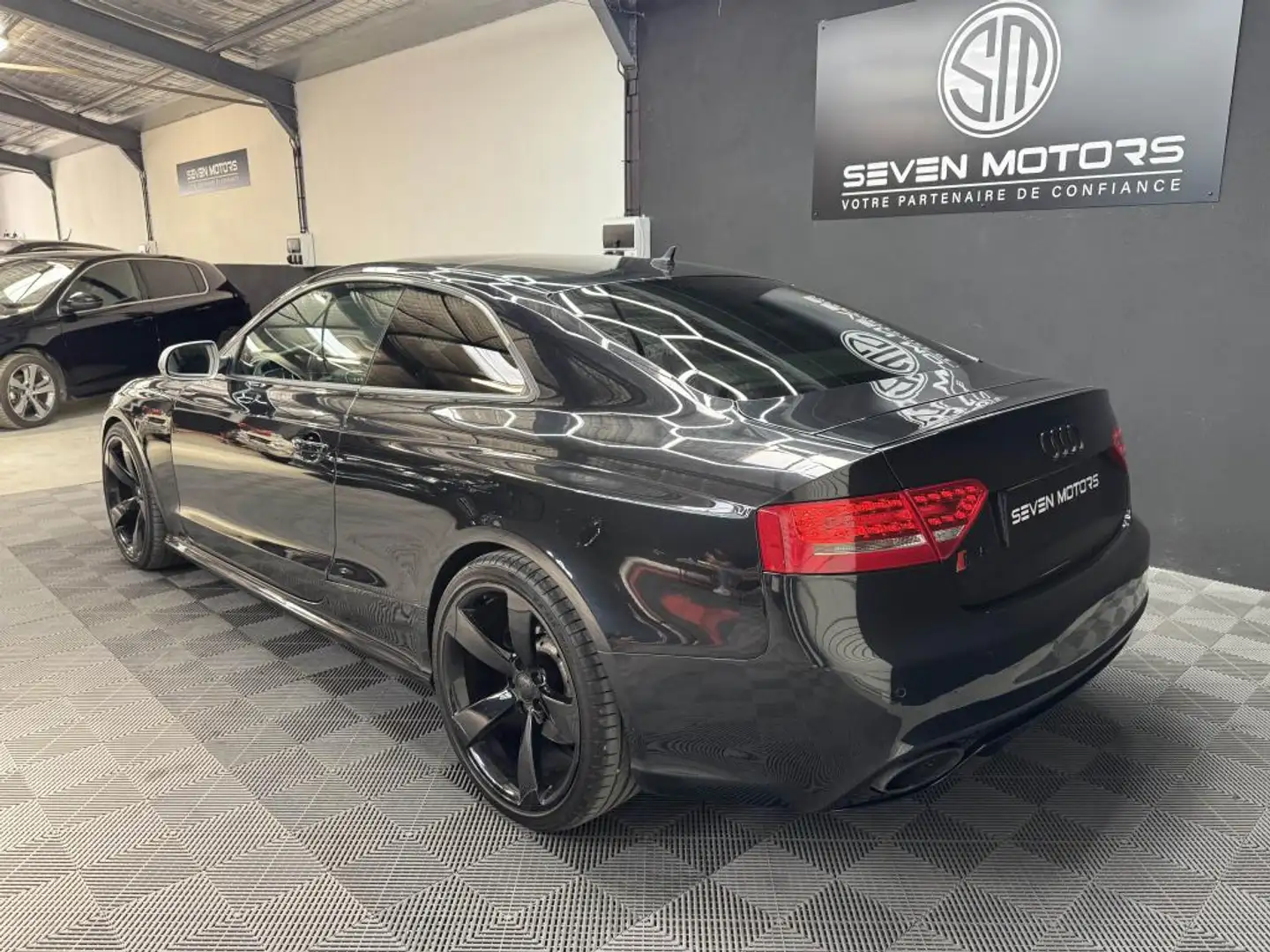 Audi RS5 Quattro 4.2 V8 450 ch  S-tronic 7  GARANTIE Nero - 2