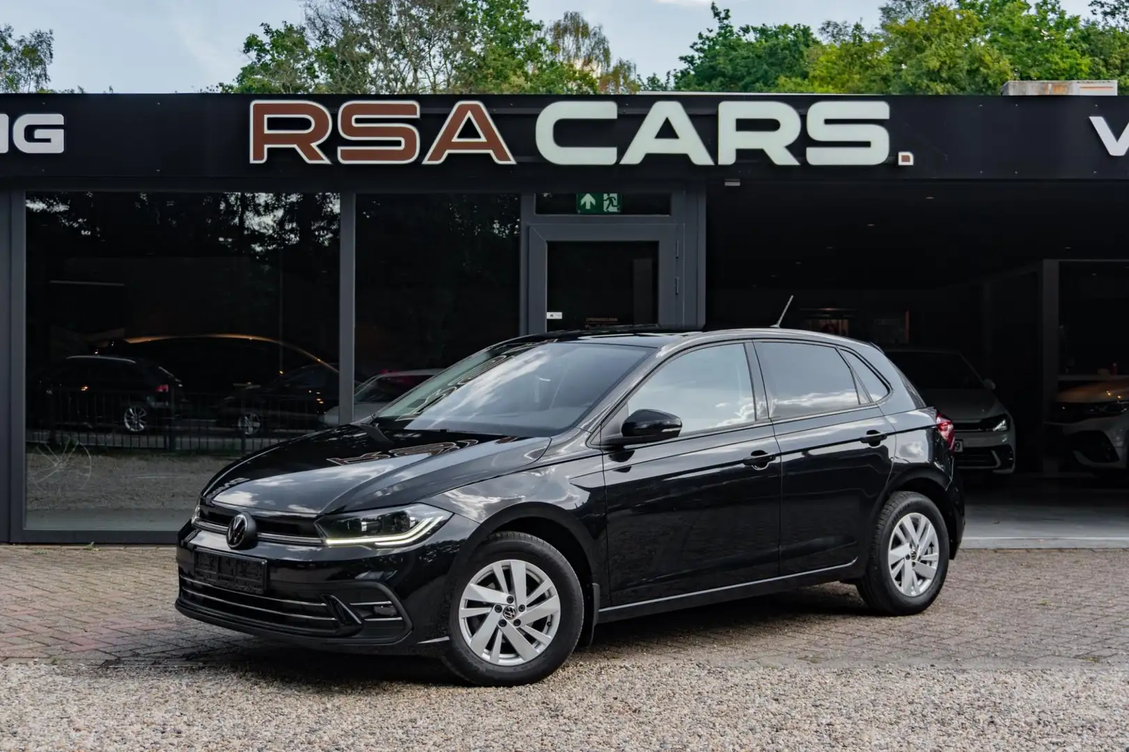 Volkswagen Polo 1.0 TSI Style|KeyLess|CarPlay|Camera|Full Option Noir - 2