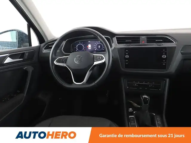 Volkswagen Tiguan view 13